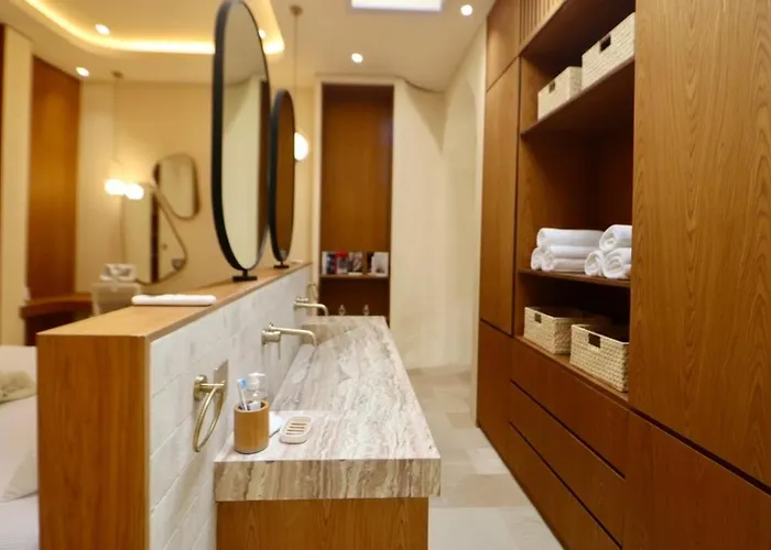 Private Jacuzzi - Boutique - Berawa بيت للعطل تْشانغو