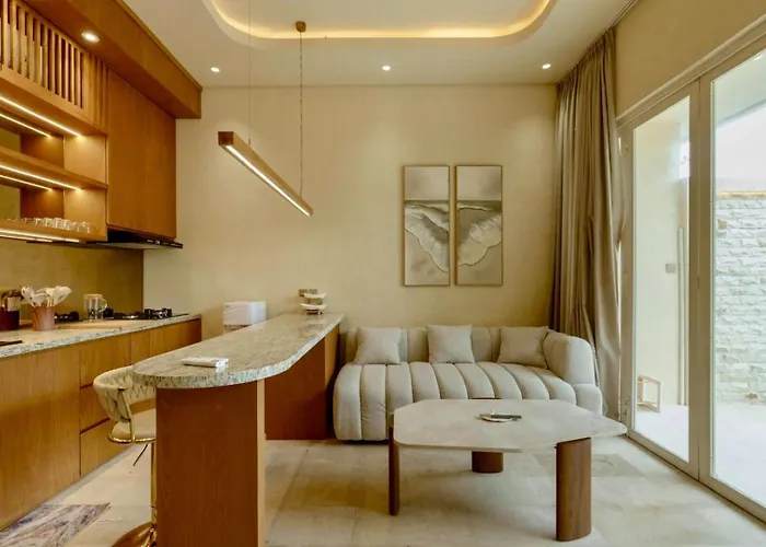 بيت للعطل Private Jacuzzi - Boutique - Berawa تْشانغو
